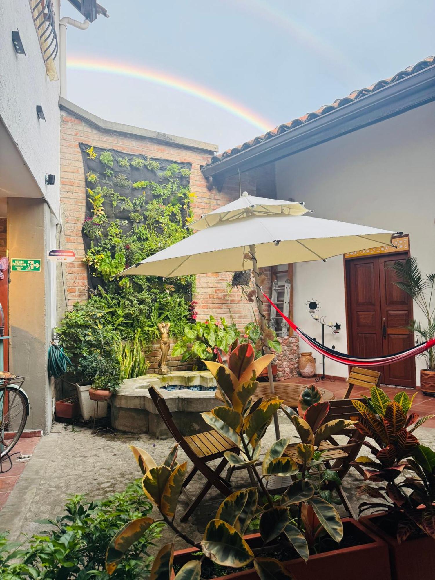 Hotel Casa Bresse Cali Zewnętrze zdjęcie